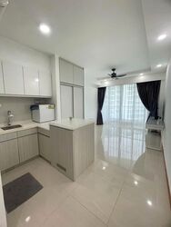1 Canberra (D27), Condominium #574093151